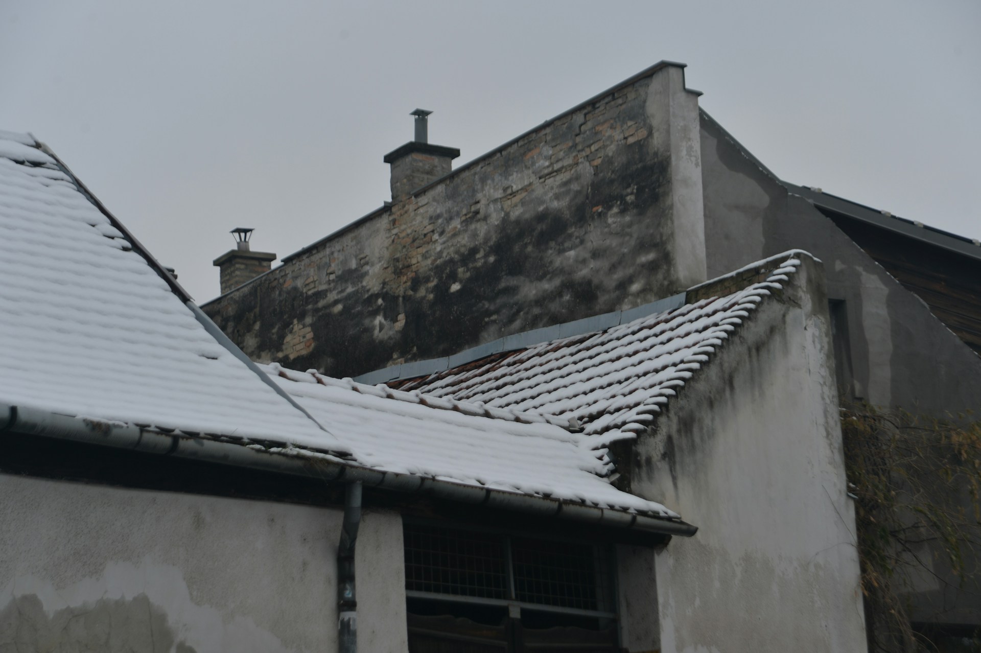 Common Roof Problems in Georgia and How to Fix Them