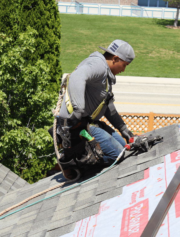 long-lasting-value-starts-with-the-right-roofing-decision