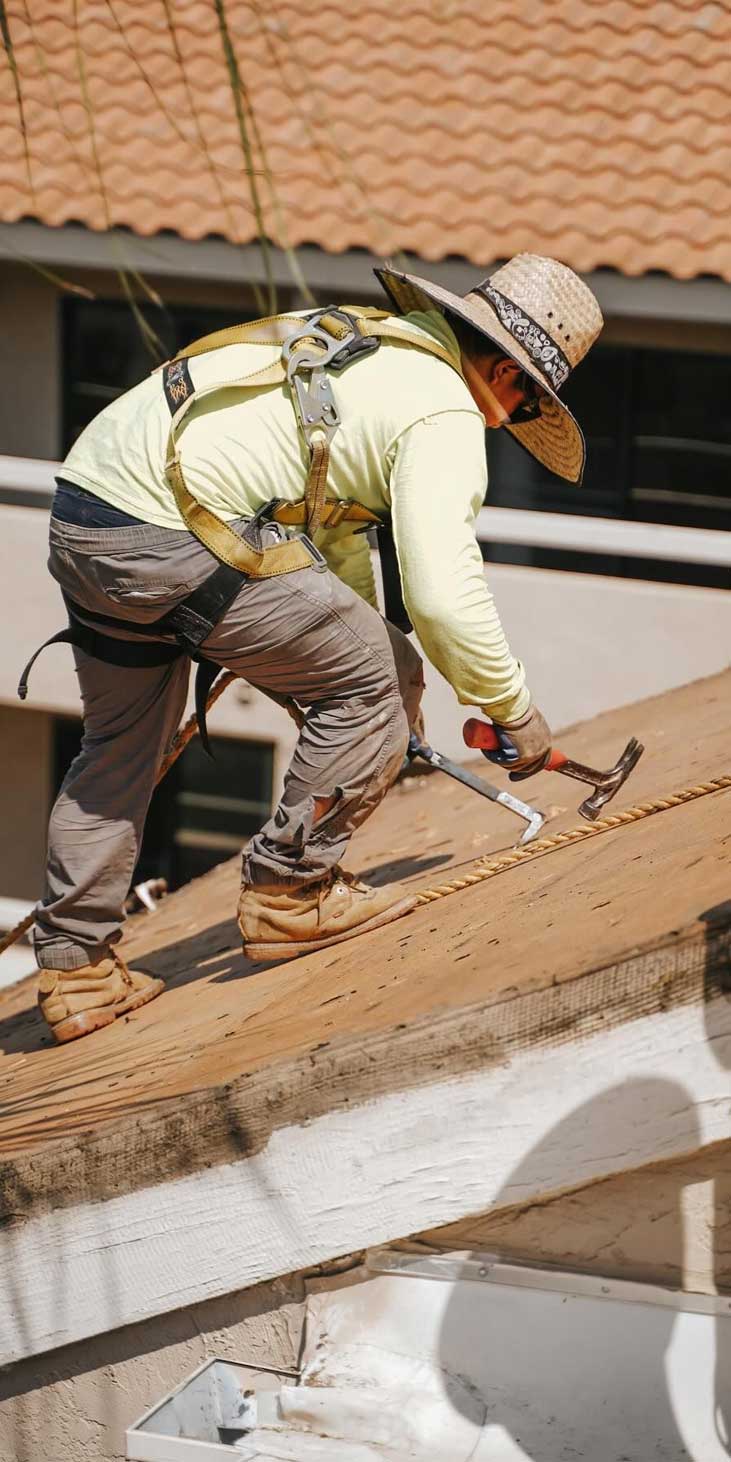 early-roofing-problems-homeowners-should-address-before-they-grow